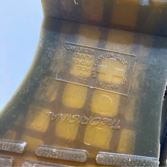 Dr. Marten’s Women’s 9 11821 Smooth Leather‎ Combat
Boots (1460) Festival Y2K - Picture 7 of 11